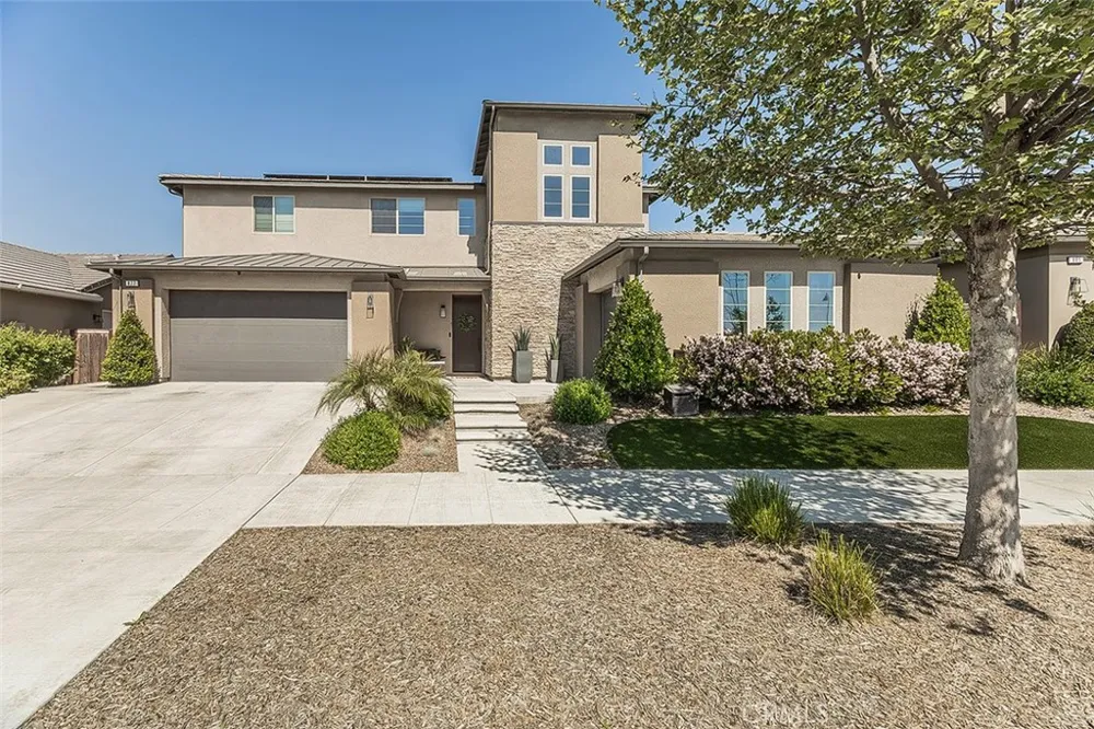 877 Treasure Hills Madera, CA 93636