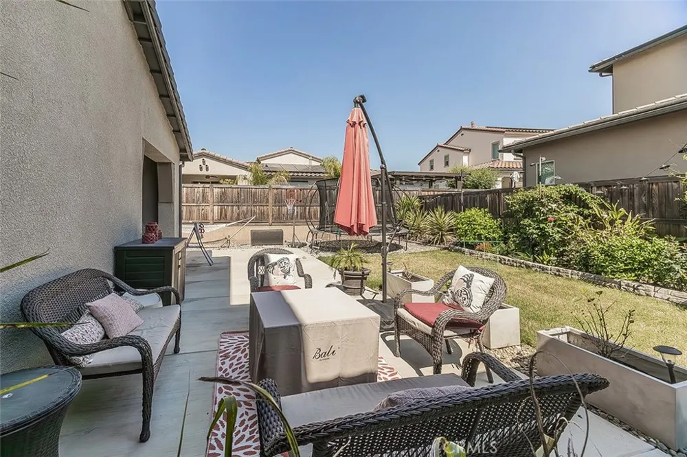 877 Treasure Hills Madera, CA 93636