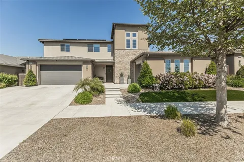 877 Treasure Hills