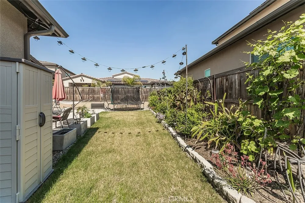 877 Treasure Hills Madera, CA 93636
