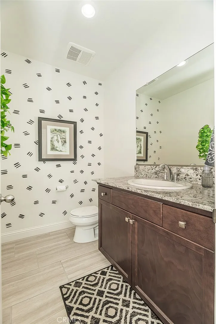 877 Treasure Hills Madera, CA 93636