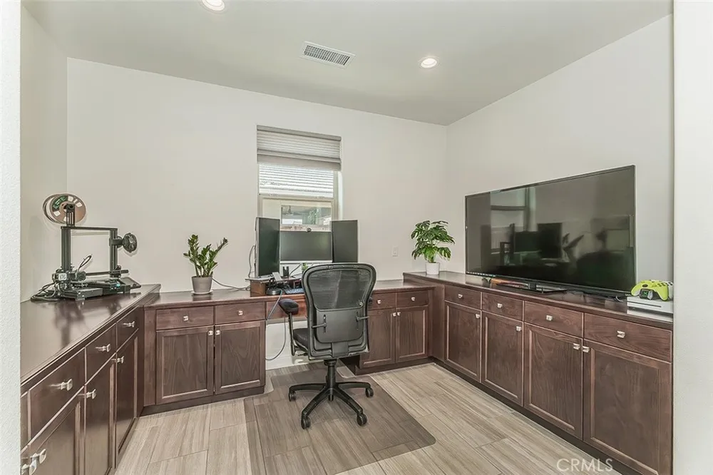 877 Treasure Hills Madera, CA 93636