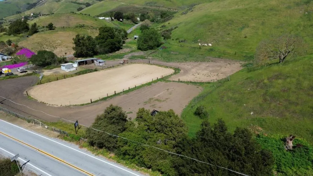 3463 Calaveras Road Milpitas, CA 95035