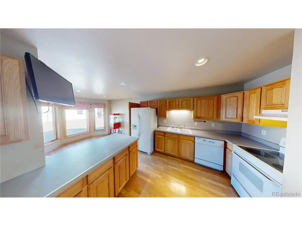 604 9th Street Blanca, CO 81123