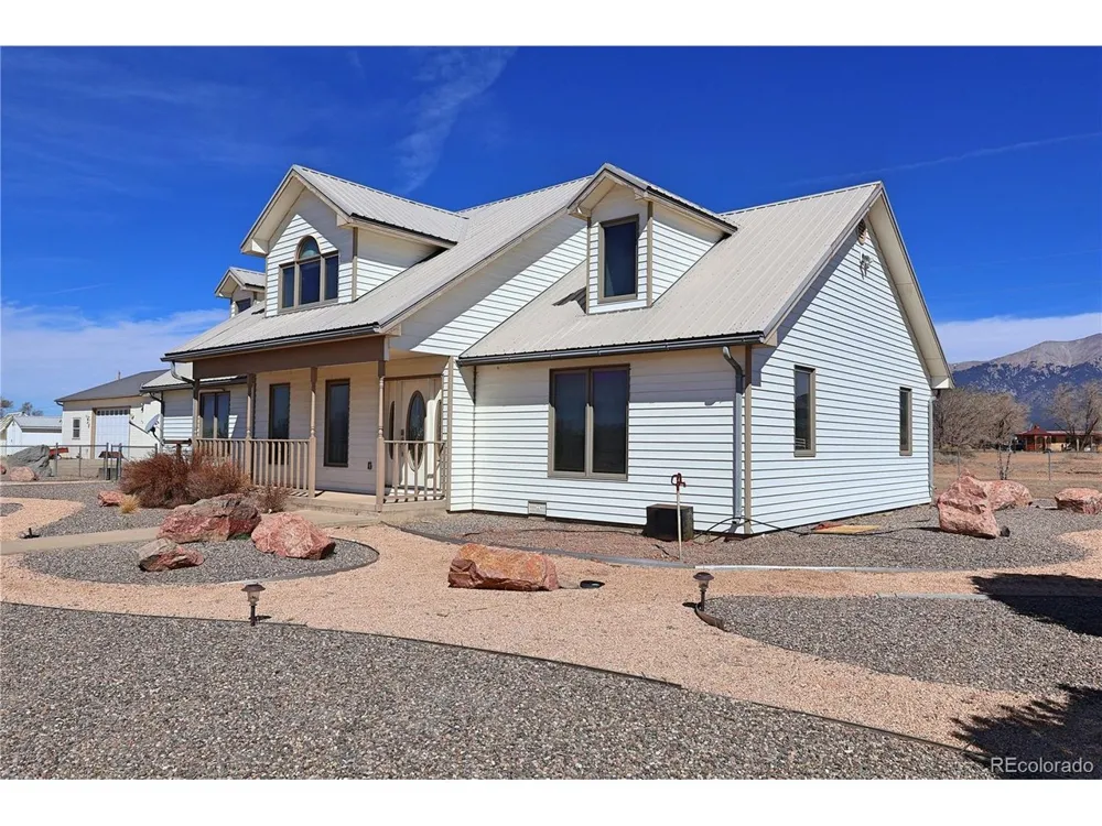 604 9th Street Blanca, CO 81123