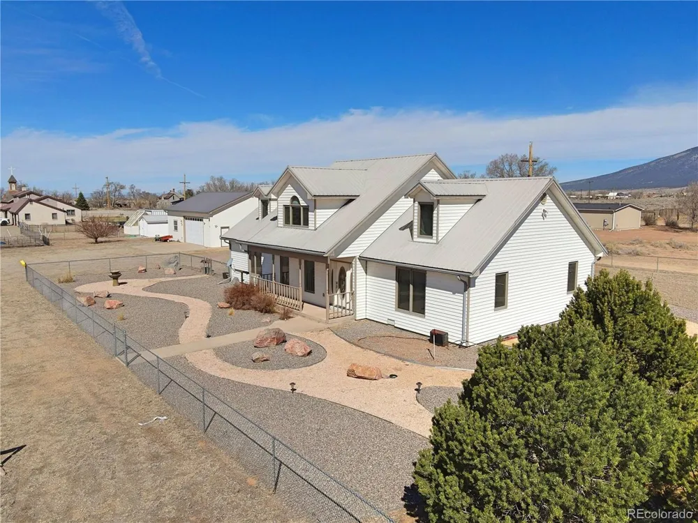 604 9th Street Blanca, CO 81123