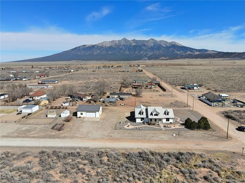 604 9th Street Blanca, CO 81123