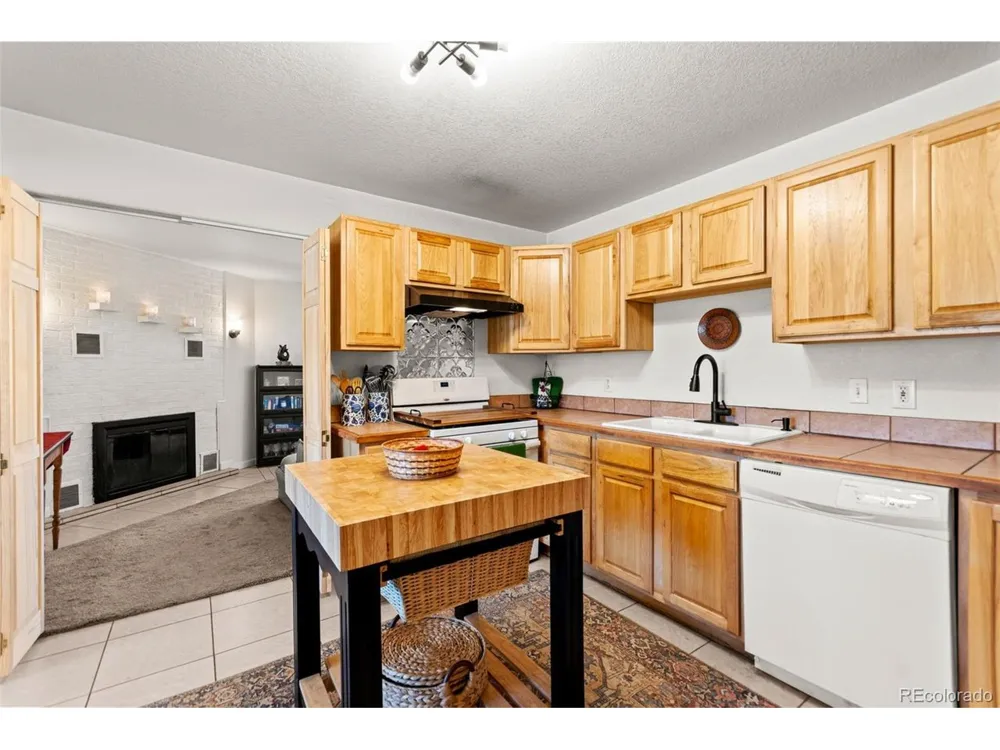 211 Appleby Street Bailey, CO 80421