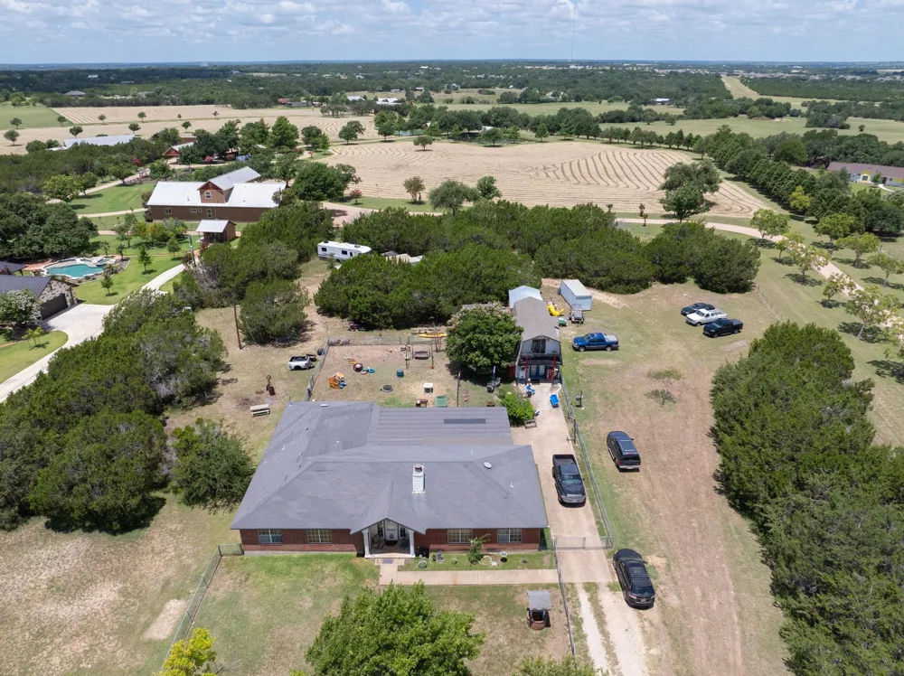 1959 County Road 200 Liberty Hill, TX 78642