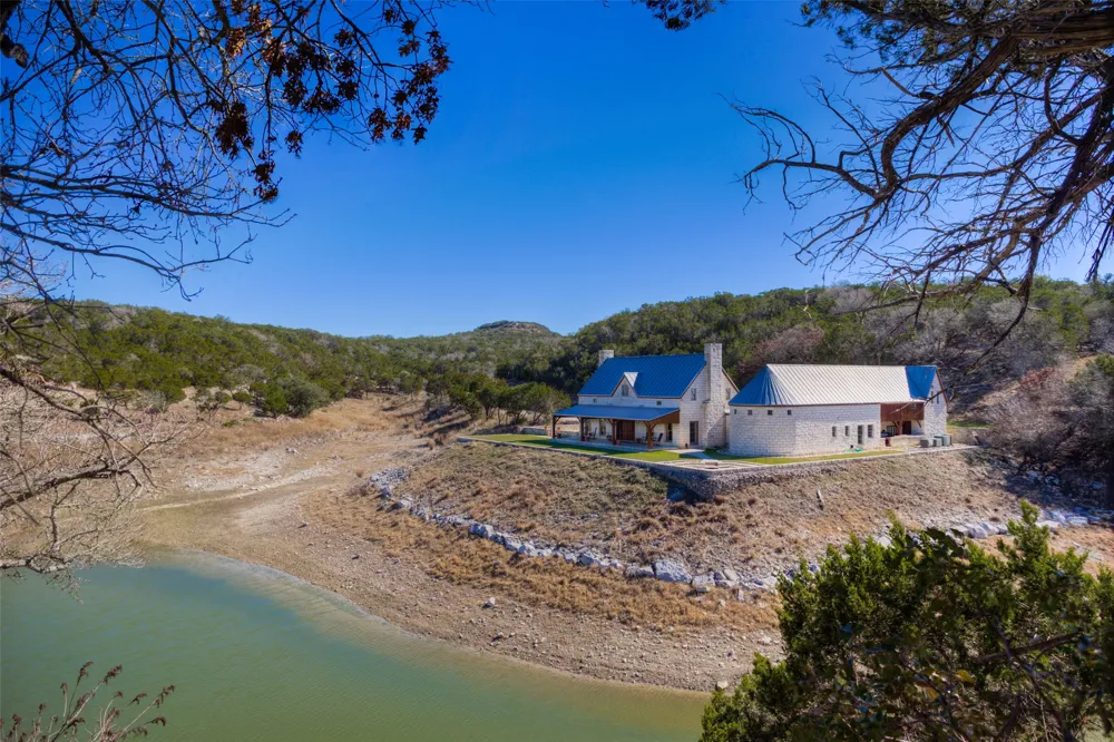 3777 Middle Creek Road Blanco, TX 78606