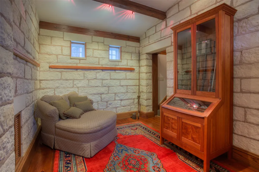 3777 Middle Creek Road Blanco, TX 78606