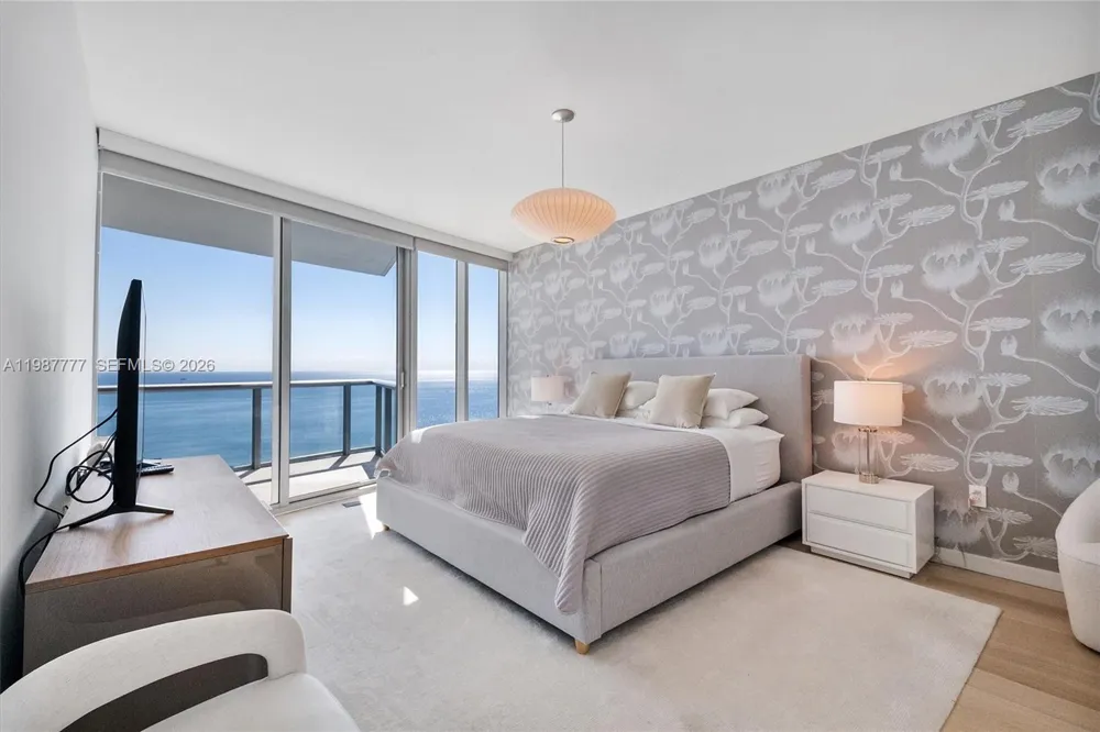 17001 Collins Ave #2702 Sunny Isles Beach, FL 33160