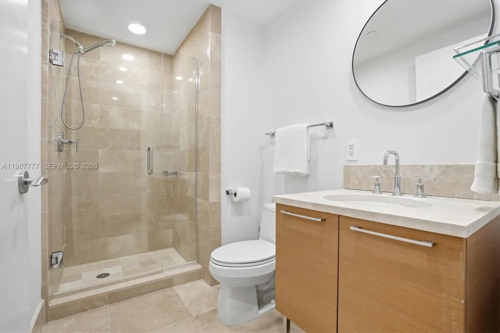17001 Collins Ave #2702 Sunny Isles Beach, FL 33160
