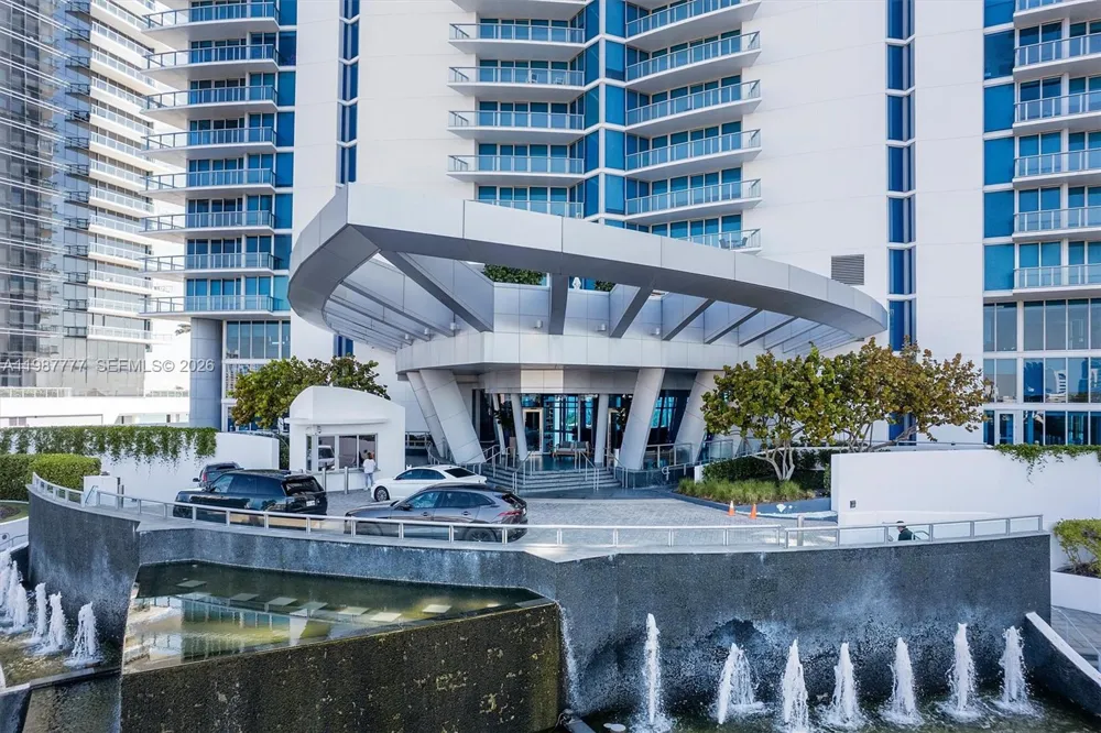 17001 Collins Ave #2702 Sunny Isles Beach, FL 33160
