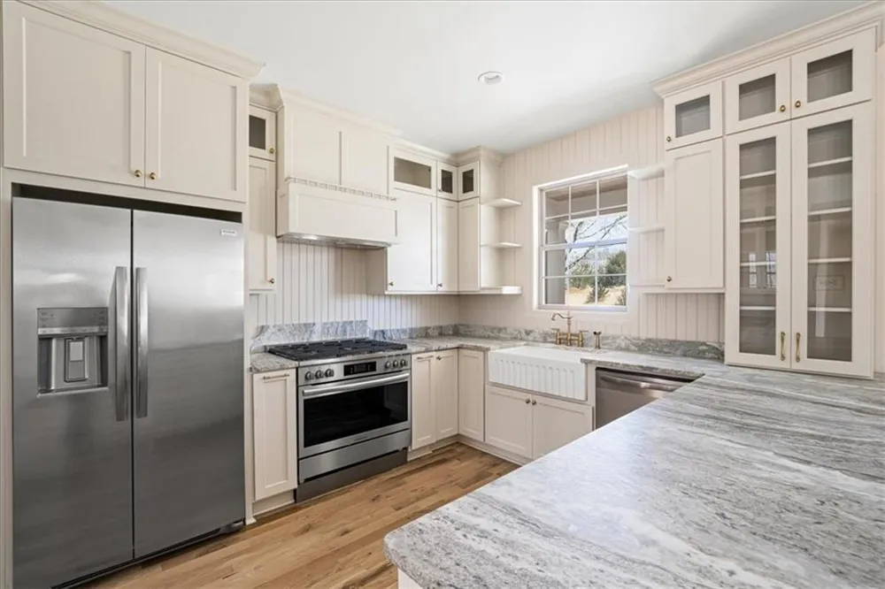 6022 Ben Parks Road Murrayville, GA 30564