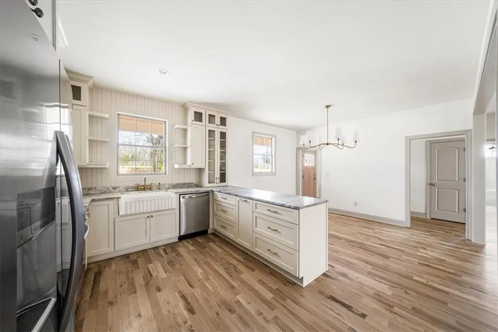 6022 Ben Parks Road Murrayville, GA 30564