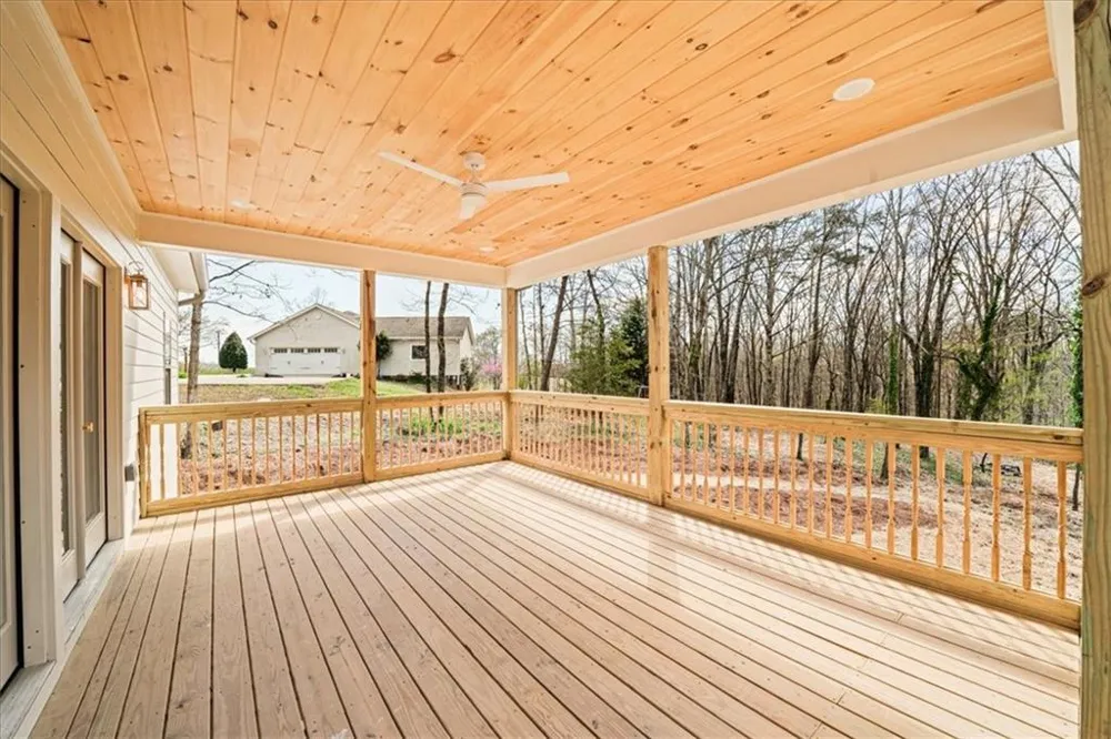 6022 Ben Parks Road Murrayville, GA 30564