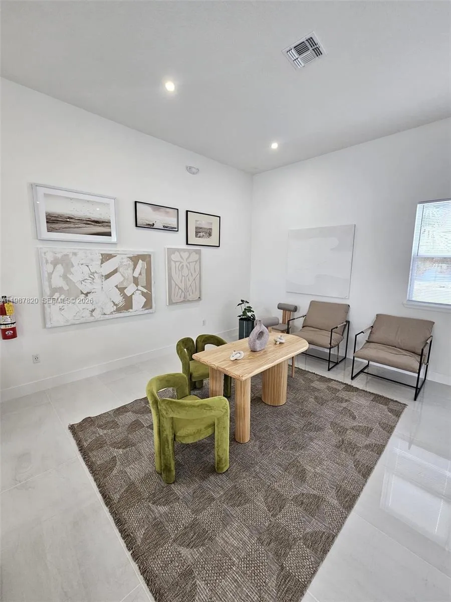 1201 Southstation PL #101 Orlando, FL 32809