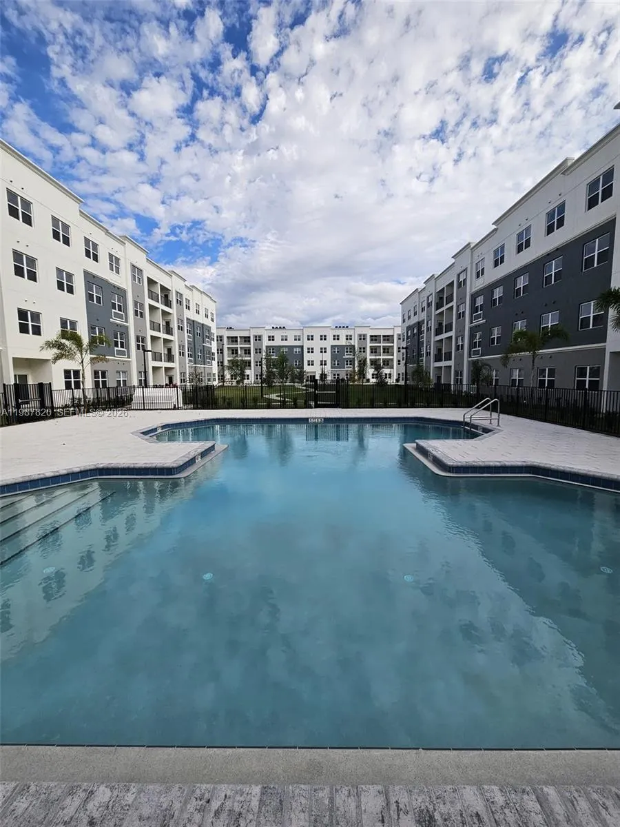 1201 Southstation PL #101 Orlando, FL 32809