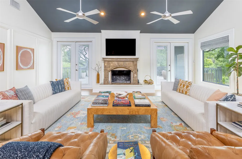 8800 Golden Rain Cove Austin, TX 78735