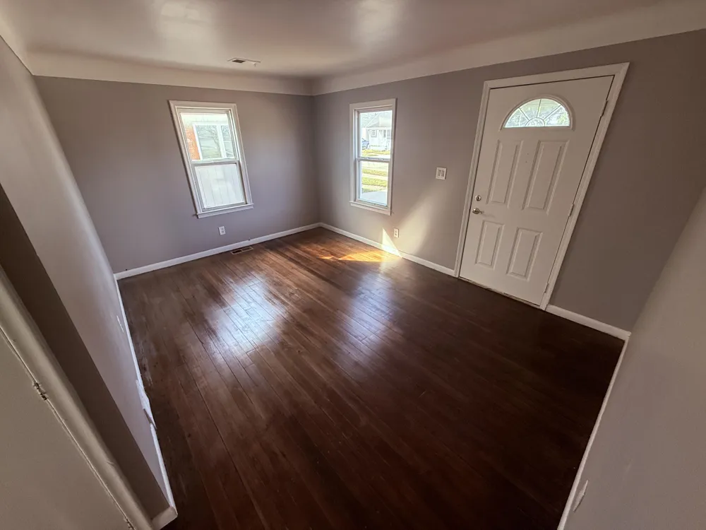 28908 Maple Street Roseville, MI 48066