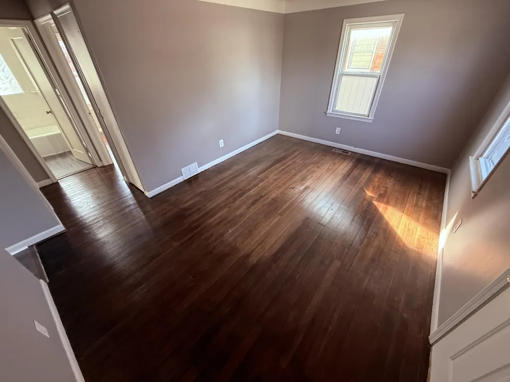 28908 Maple Street Roseville, MI 48066