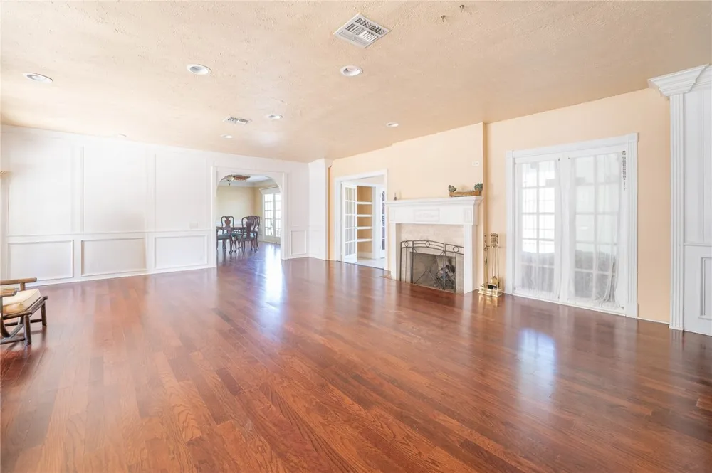 245 Oleander Avenue Corpus Christi, TX 78404