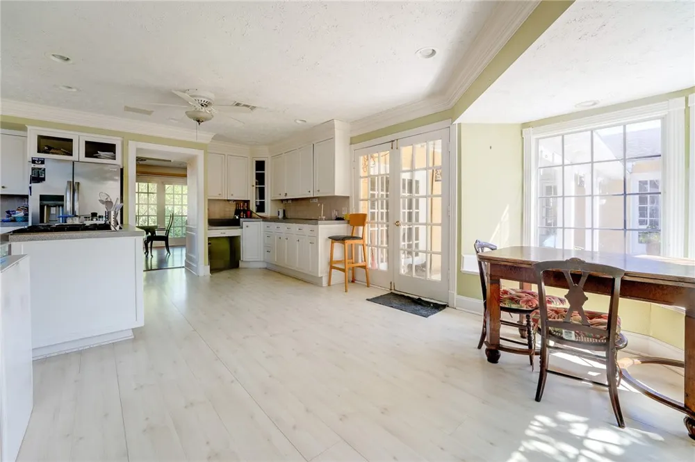 245 Oleander Avenue Corpus Christi, TX 78404