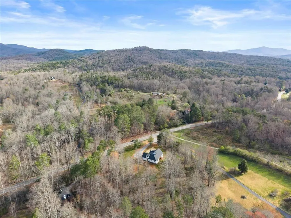3260 Hwy 255 Sautee Nacoochee, GA 30571