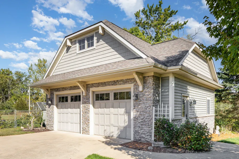 9733 Blue Heron Drive Hamlin Township, MI 48827