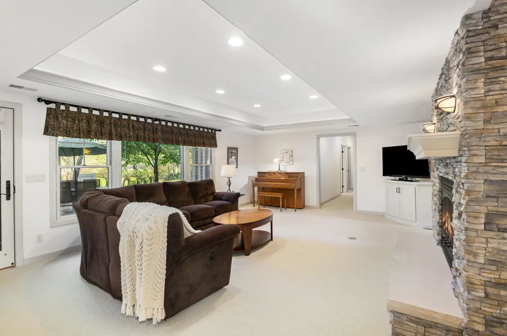 9733 Blue Heron Drive Hamlin Township, MI 48827