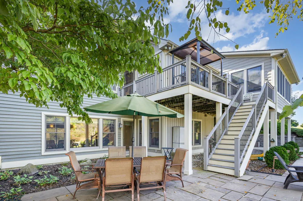 9733 Blue Heron Drive Hamlin Township, MI 48827