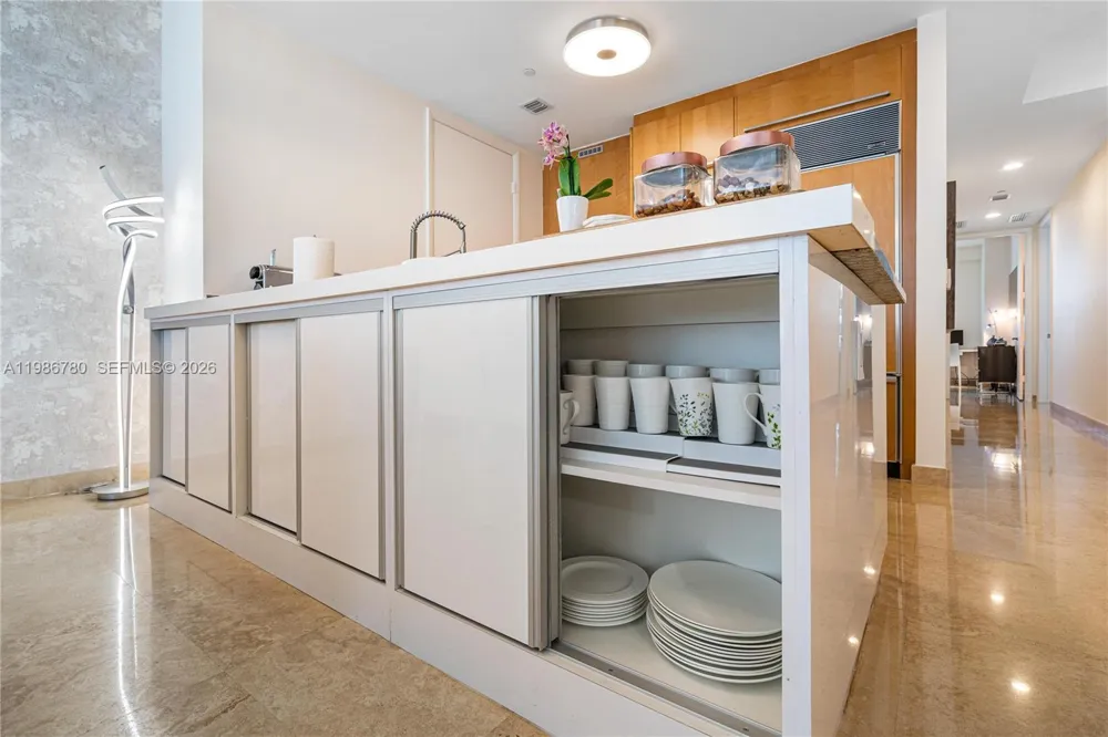 16001 Collins Ave #3002 Sunny Isles Beach, FL 33160