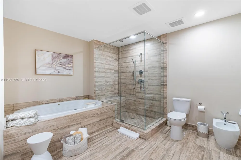 16001 Collins Ave #3002 Sunny Isles Beach, FL 33160