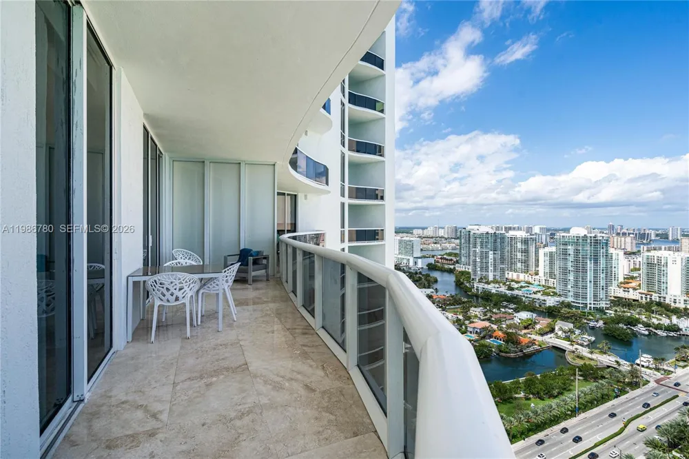 16001 Collins Ave #3002 Sunny Isles Beach, FL 33160