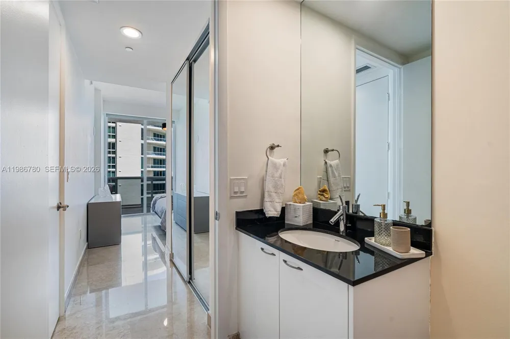 16001 Collins Ave #3002 Sunny Isles Beach, FL 33160