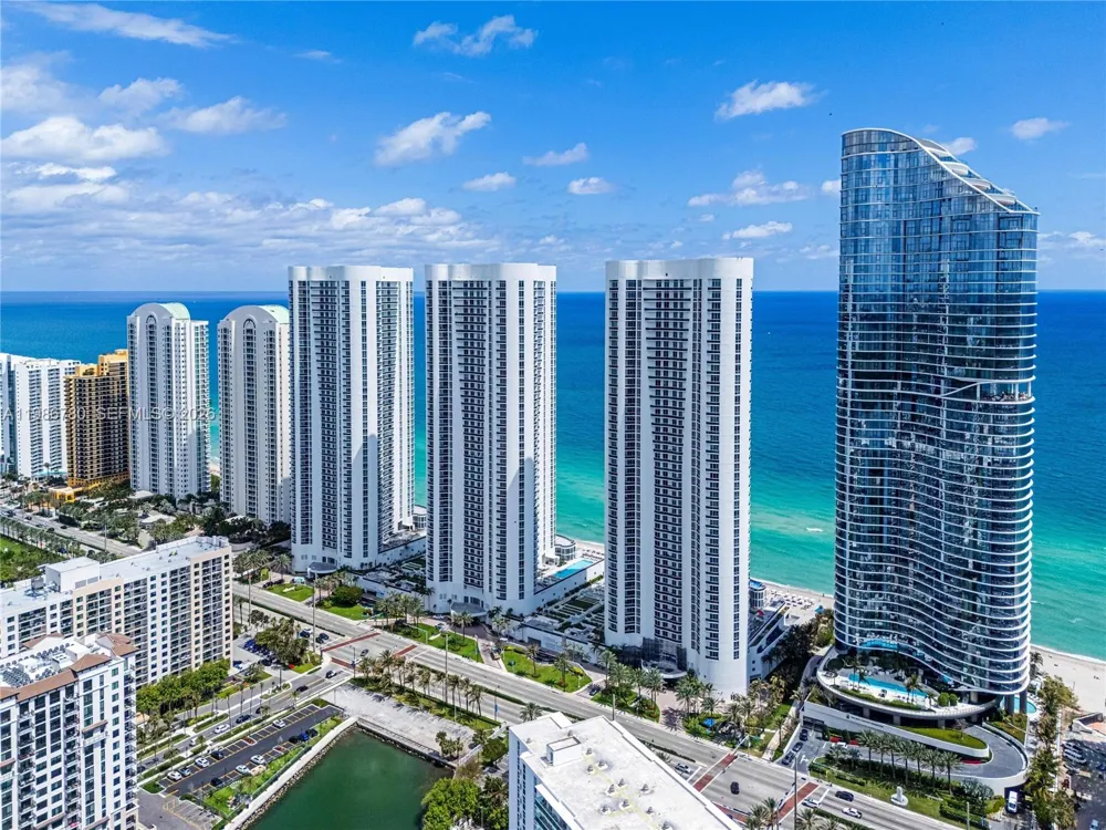 16001 Collins Ave #3002 Sunny Isles Beach, FL 33160