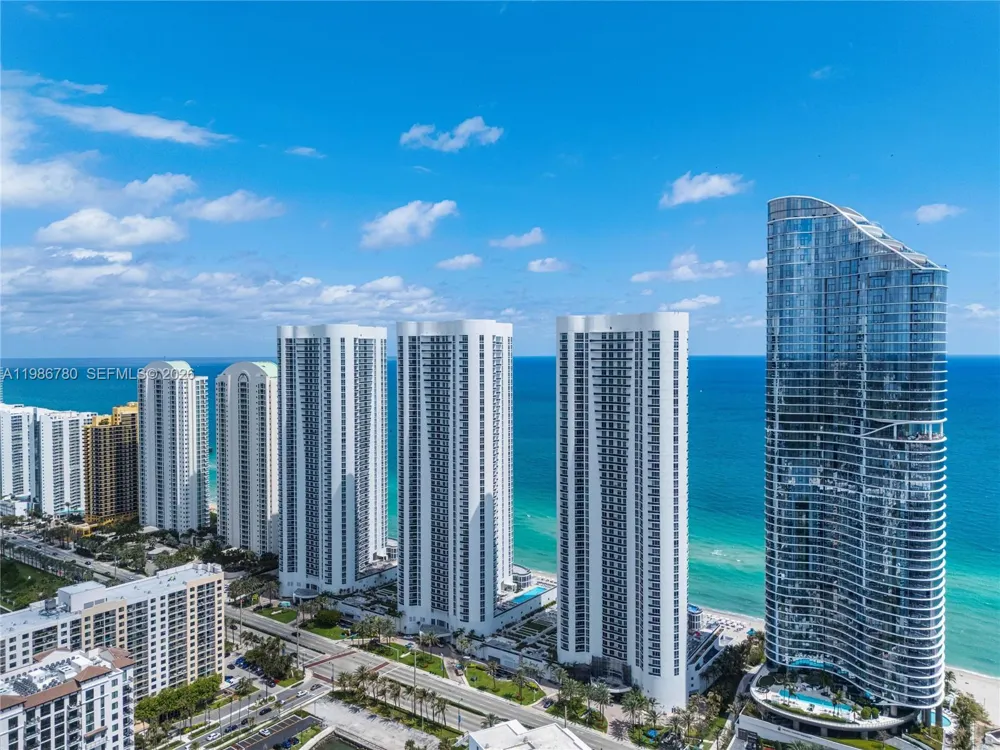 16001 Collins Ave #3002 Sunny Isles Beach, FL 33160