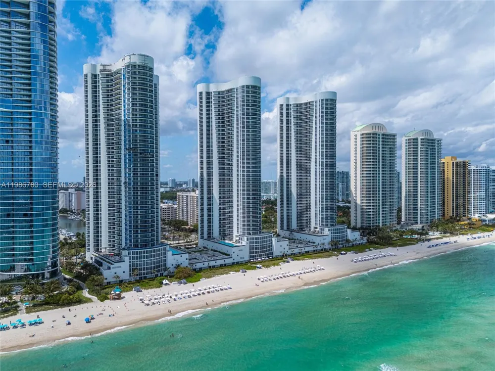 16001 Collins Ave #3002 Sunny Isles Beach, FL 33160
