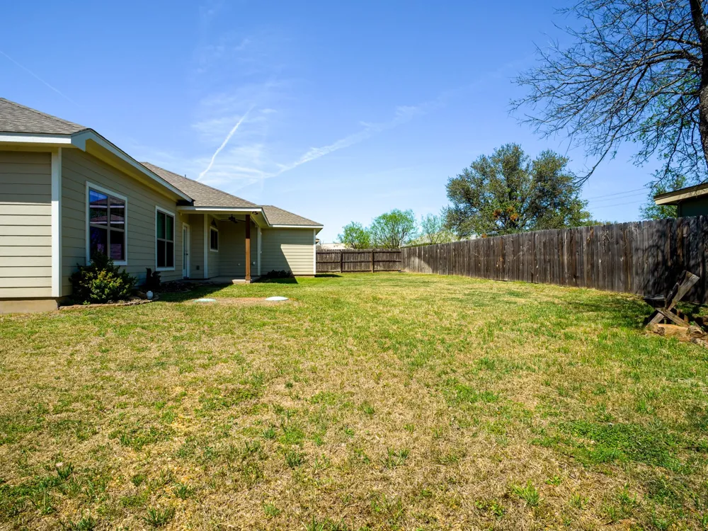 114 Norwood Drive Granite Shoals, TX 78654