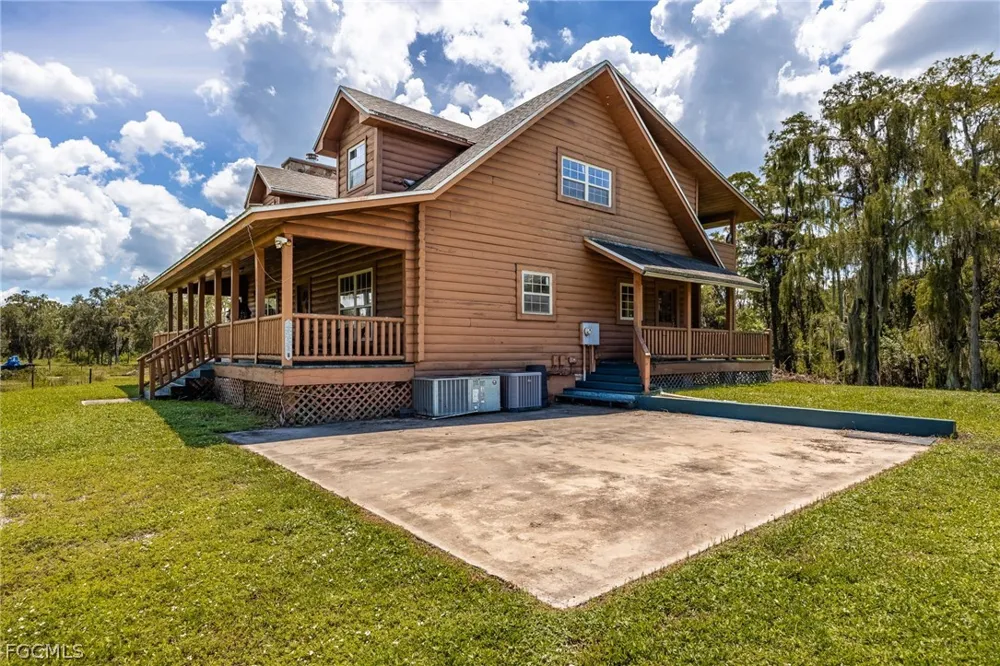 Jinete Street Clewiston, FL 33440