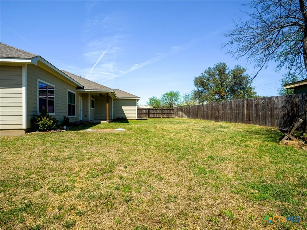 114 Norwood Drive Granite Shoals, TX 78654