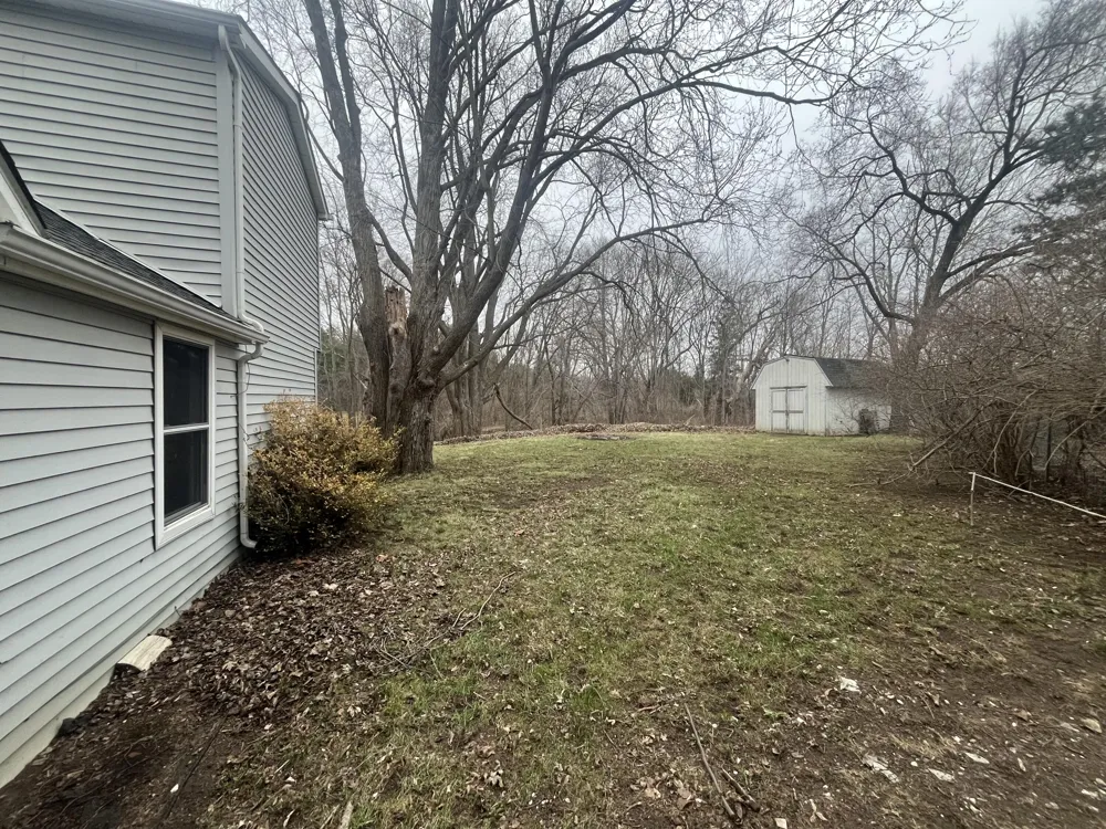 278 E Peterson Drive Brighton, MI 48114
