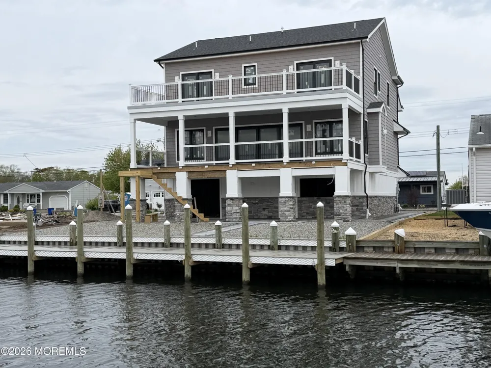 1029 Bowsprit Point Lanoka Harbor, NJ 08734
