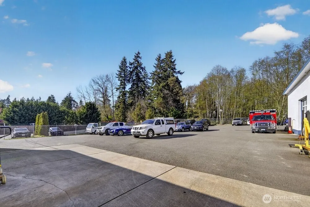 4829 196th Street SW Lynnwood, WA 98036