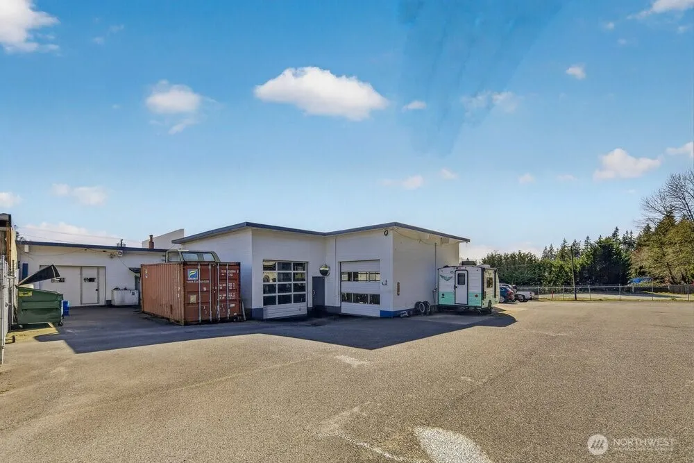 4829 196th Street SW Lynnwood, WA 98036