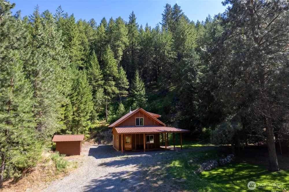 15 Howerton Road Twisp, WA 98856