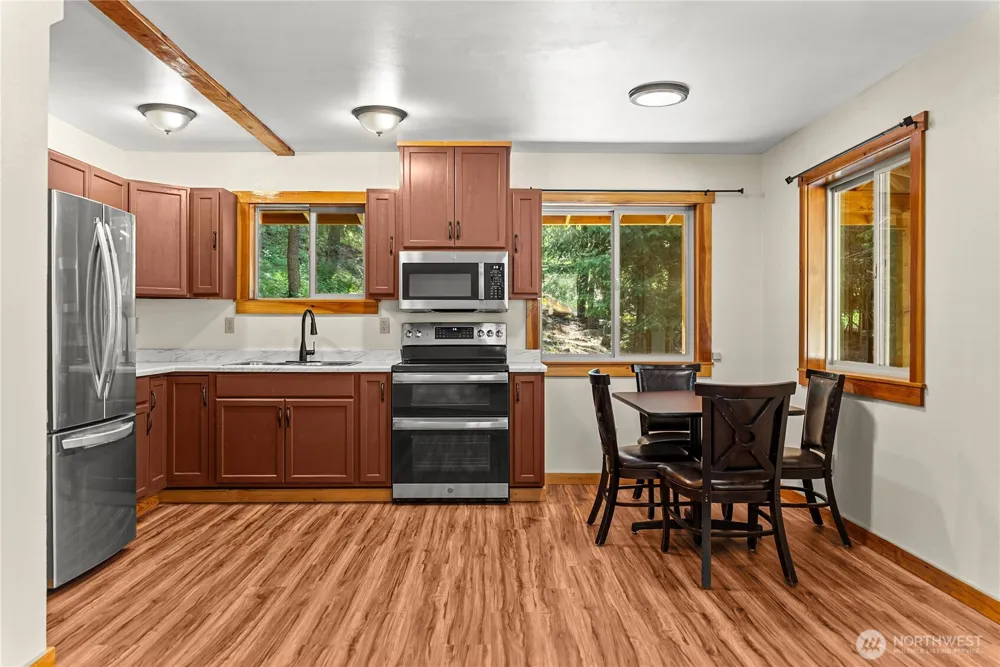 15 Howerton Road Twisp, WA 98856