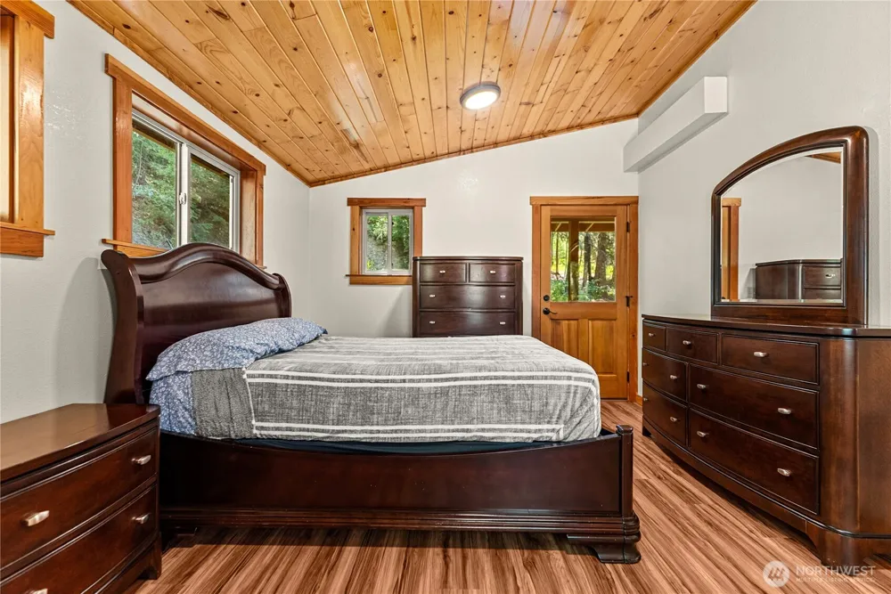 15 Howerton Road Twisp, WA 98856