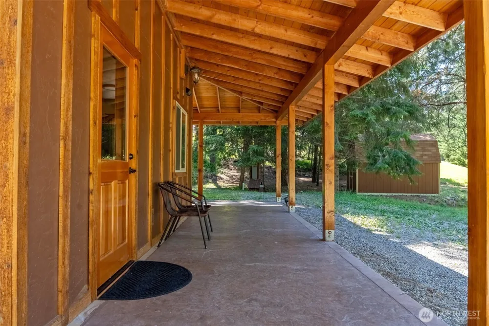 15 Howerton Road Twisp, WA 98856